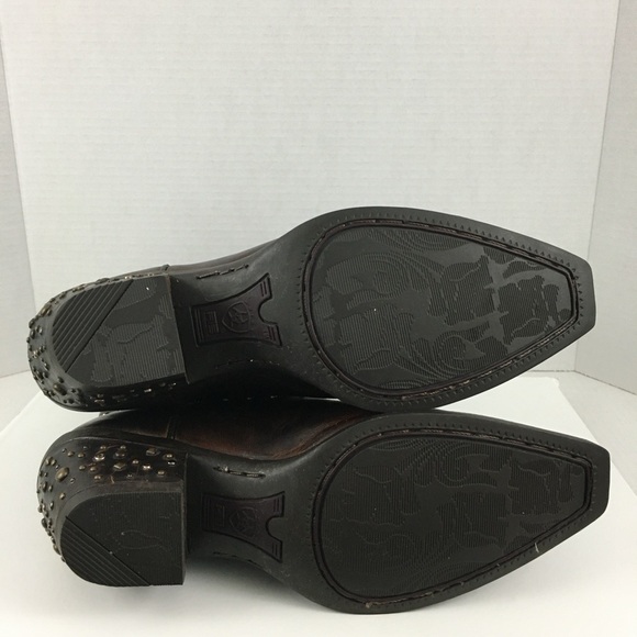 Ariat Women’s Distressed Brown Leather Studded Cowboy Boots Size 6.5 - Picture 7 of 9